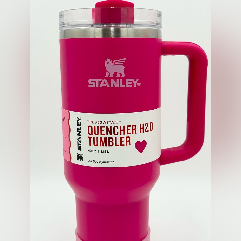 Cosmo Pink 40oz Target Valentine’s Day Stanley Cup NEW